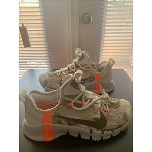 Nike Free Metcon 3 Light Brown Camo CJ0861-028 Men's Size 7.5 Women’s 9